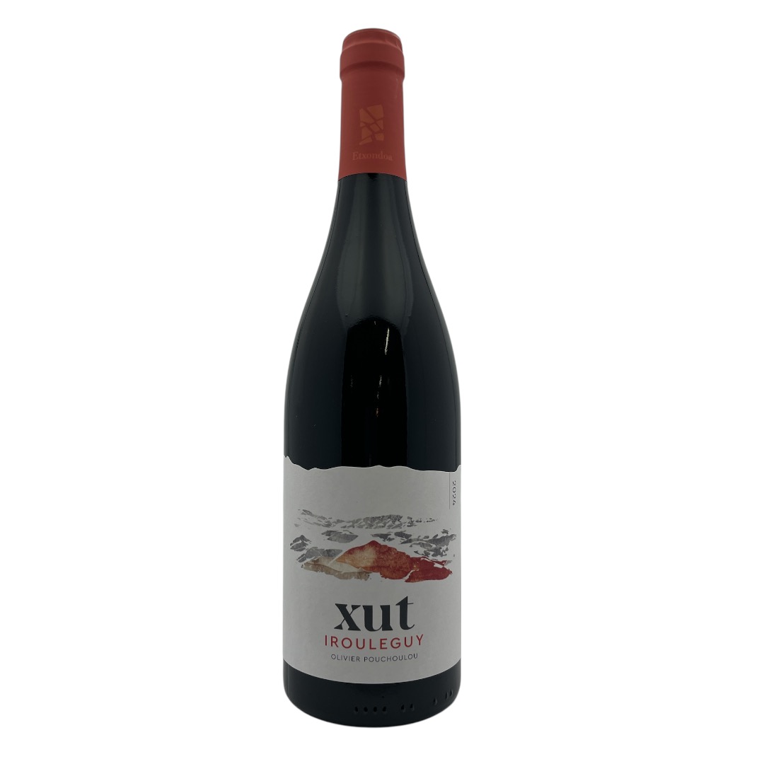 bouteille Xut rouge, vin du du domaine etxondoa