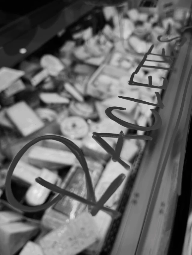 Le combo gagnant pour ta raclette ? Vin + fromage  aux Vins de Vincent Hasparren🏔️🧀⛷️